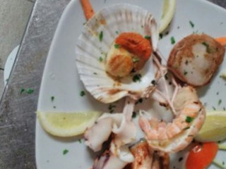 Pescheria Fish And Wine