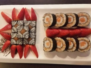 Yumi Sushi