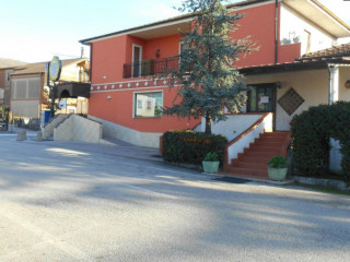Cafe Victor Di Michele Gentile