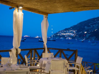 Remmese Beach Club