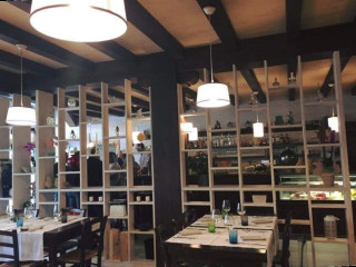L'osteria Con Cucina