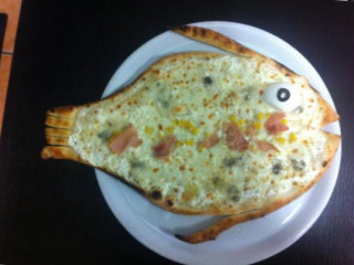 Pizzeria Pazzzaria