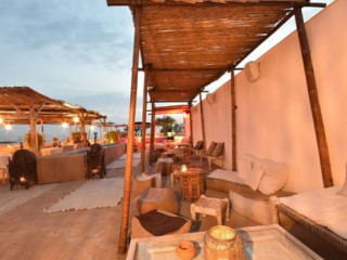 So Zen Moroccan Garden