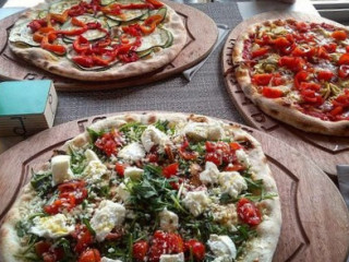 Tourlé Lapizzeria E Ilgrill