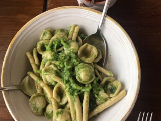 Roots Trattoria