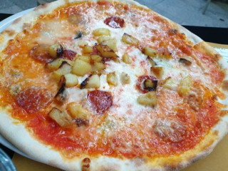 Pino’s Pizzeria Street Food