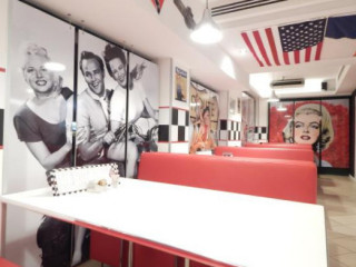 Mutty's Burger
