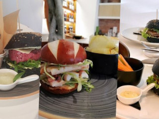 Gravity Lounge Food