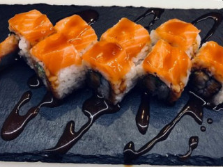 Sushi Nami