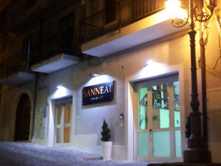 Sanneat Wine Food