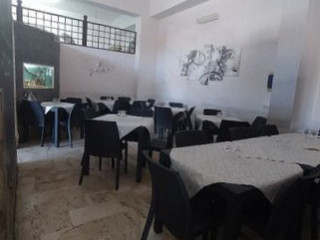 Pizzeria Pomodoro E Basilico