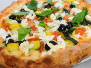 Pizzeria Serafina