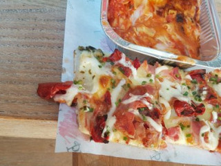 Pizza Cucina E