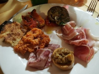Pizzeria Da Enrico Al Ponte