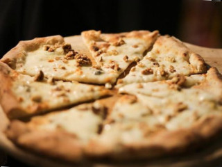 Pizzaland