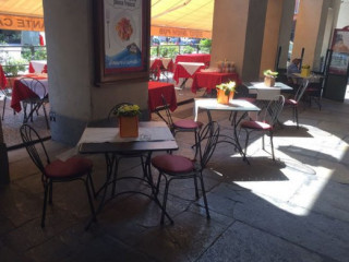 Antica Osteria Del Gallo Rosso