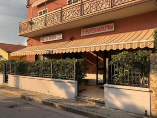 Pizzeria Punto E Virgola