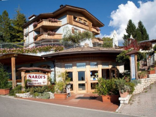 Nardis Pizzeria