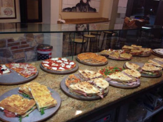 Pizzeria La Cicala Di Antonio Falivena