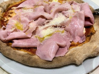 Pizzeria La Rosa
