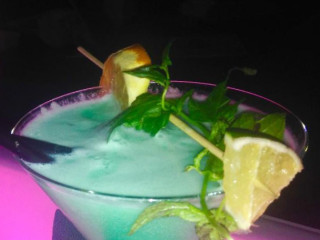 Hibiscus Lounge Cafe