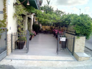 Strada Facendo