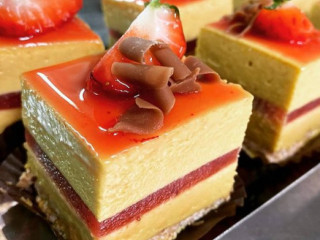 Eclair Pasticceria Bistrot