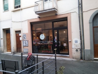 Eda's Bakery
