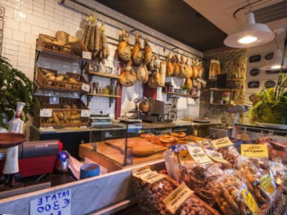 Trattoria La Maesta