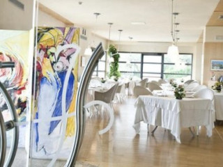 Del Grand Garden