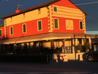 Cafe Roma Wine