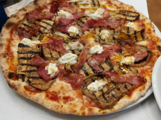 Trattoria Pizzeria Tomasoni Luisa