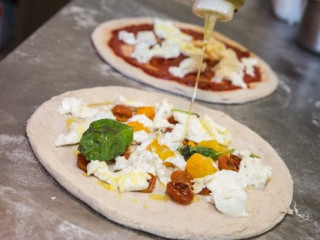 Rosso Vivo Pizzeria Verace A Chiusi
