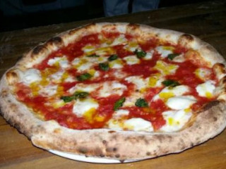 Pizz8 By Il Carrettiere