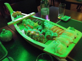 Mikaku