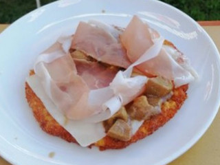L'osteria Food Drink