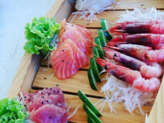 Sakura Sushi