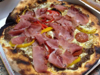 Lady Pizza