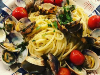 Aglio Olio E Pomodoro