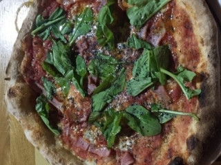 Pomm Focaccia&cocktail