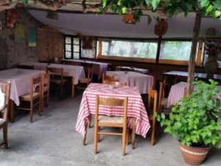 Trattoria La Tagliola Di Lavezzolo Pietro E C.