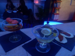 Binario 1 Cafe Club