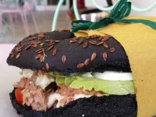 Marta's Bakery