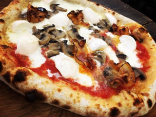Nale' Pizza