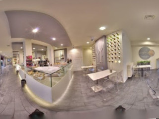 Carozzi Cafe Pasticceria