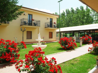 Della Loriana Park