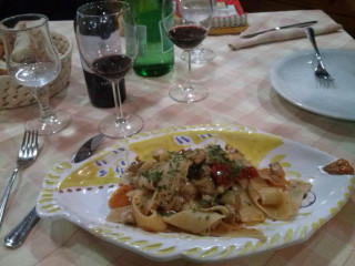 E Pizzeria Arlecchino, Italia