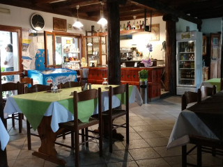 Il Laghetto Di Casaleggio