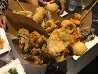 La Taverna Enoteca