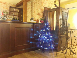Pieve Torina Saloon